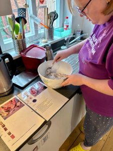 Bild Selbst gemacht schmeckt doch am besten: Frisches Brot im Rhönhof