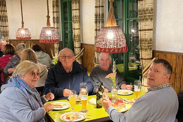 Bild Von Kartoffelspezialitäten, Quizkönig*innen und dem „magischen“ Tisch 4