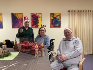 Bild Glücksfee Conny & Glückself Wolfgang auf Adventskalender-Mission