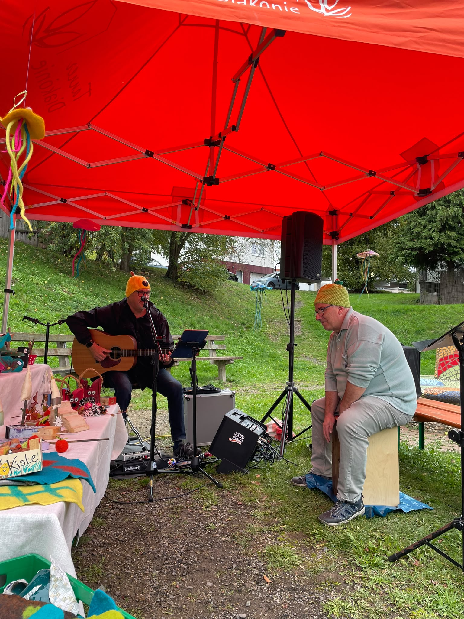 12 Grad, Nieselregen und trotzdem jede Menge gute Laune!